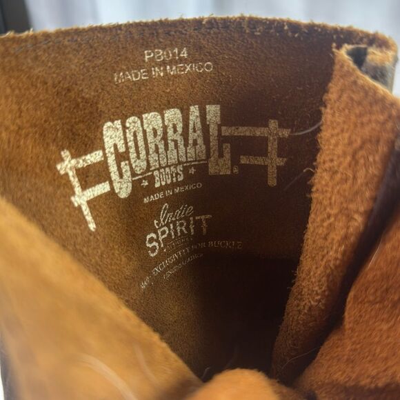 Corral Brown Ankle Boots - Picture 15 of 15